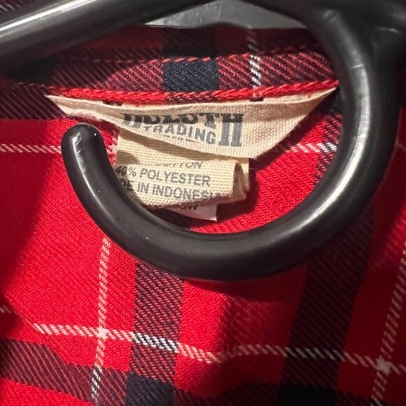 Duluth Trading Co Shirt - Picture 2 of 5